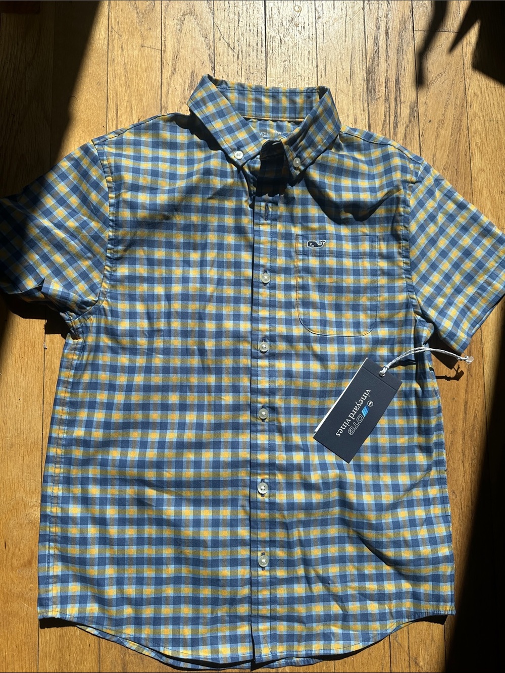 NWT Boys performance Vineyard Vines Plaid Short-Sleeve Button-Down Shirt